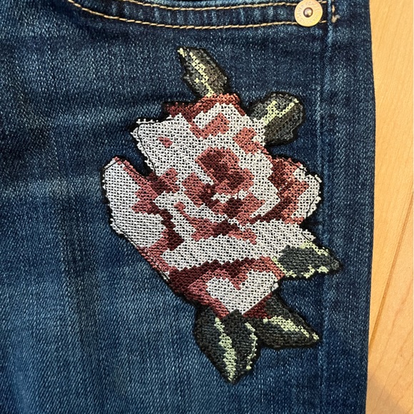 7 for All Mankind embroidered jeans - Picture 5 of 5